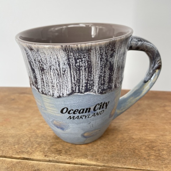 The Unbranded Brand Other - Ocean City Maryland Ceramic Coffee Mug Blue Brown Drip Glaze‎ Coastal Souvenir